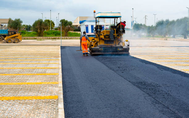 Best Driveway Paving Contractor  in Cave Springs, AR